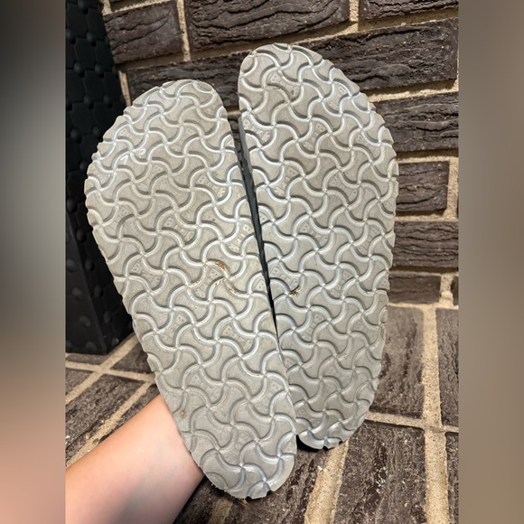 Birkenstock Silver Sandals - Picture 5 of 5